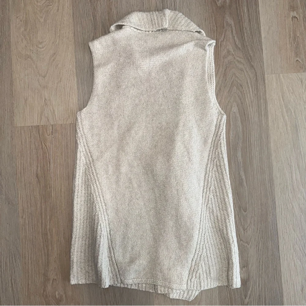 Loft Cream/Beige Knit Sweater Vest - Size Small